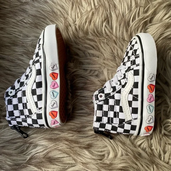 🩷🤍❤️ Vans Toddler Sk8-Hi Zip Candy Hearts - Picture 8 of 12